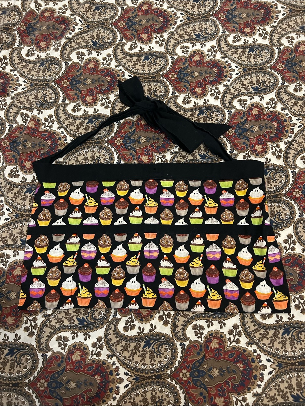 Halloween Cupcakes Sweet Treats Apron with pockets